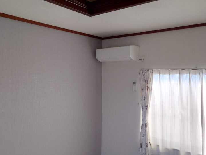 【岡山市南区】D様邸洋室全面リフォーム、階段手摺設置工事