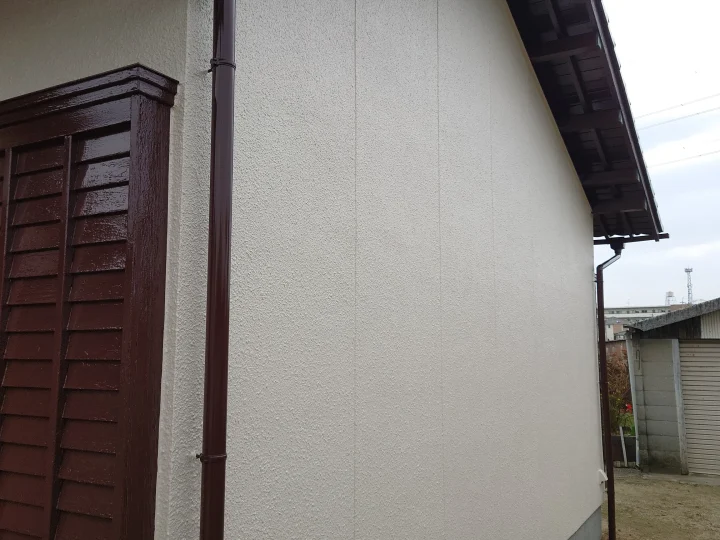 外壁塗装は春がおすすめ？岡山市の気候から見るメリットと注意点